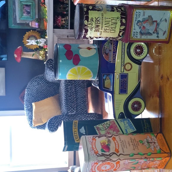 Vintage Tin Box Collection - Picture 5 of 8